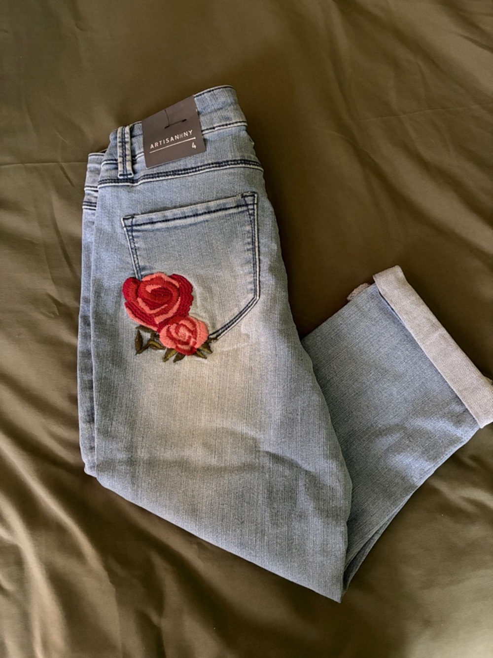 Artisan Ny Light Blue Capri Jeans